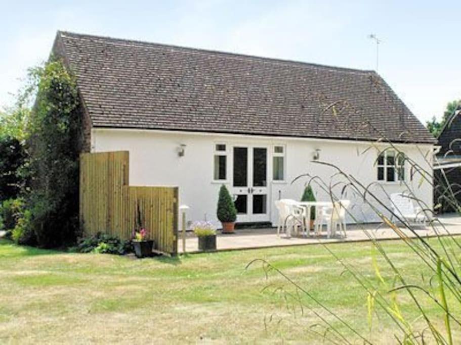 Waters Edge * Rolvenden