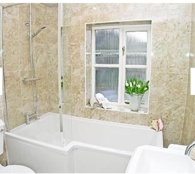 Waters Edge Rolvenden